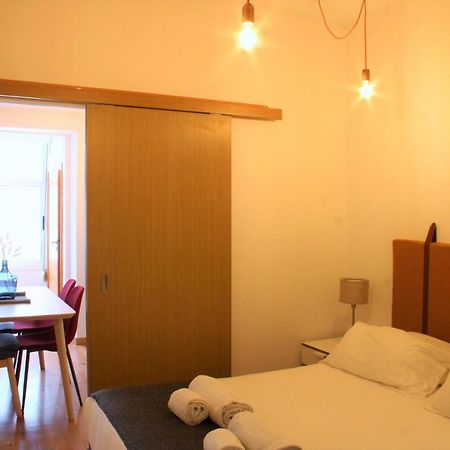 Aparthotel Oporto Entreparedes Exterior photo