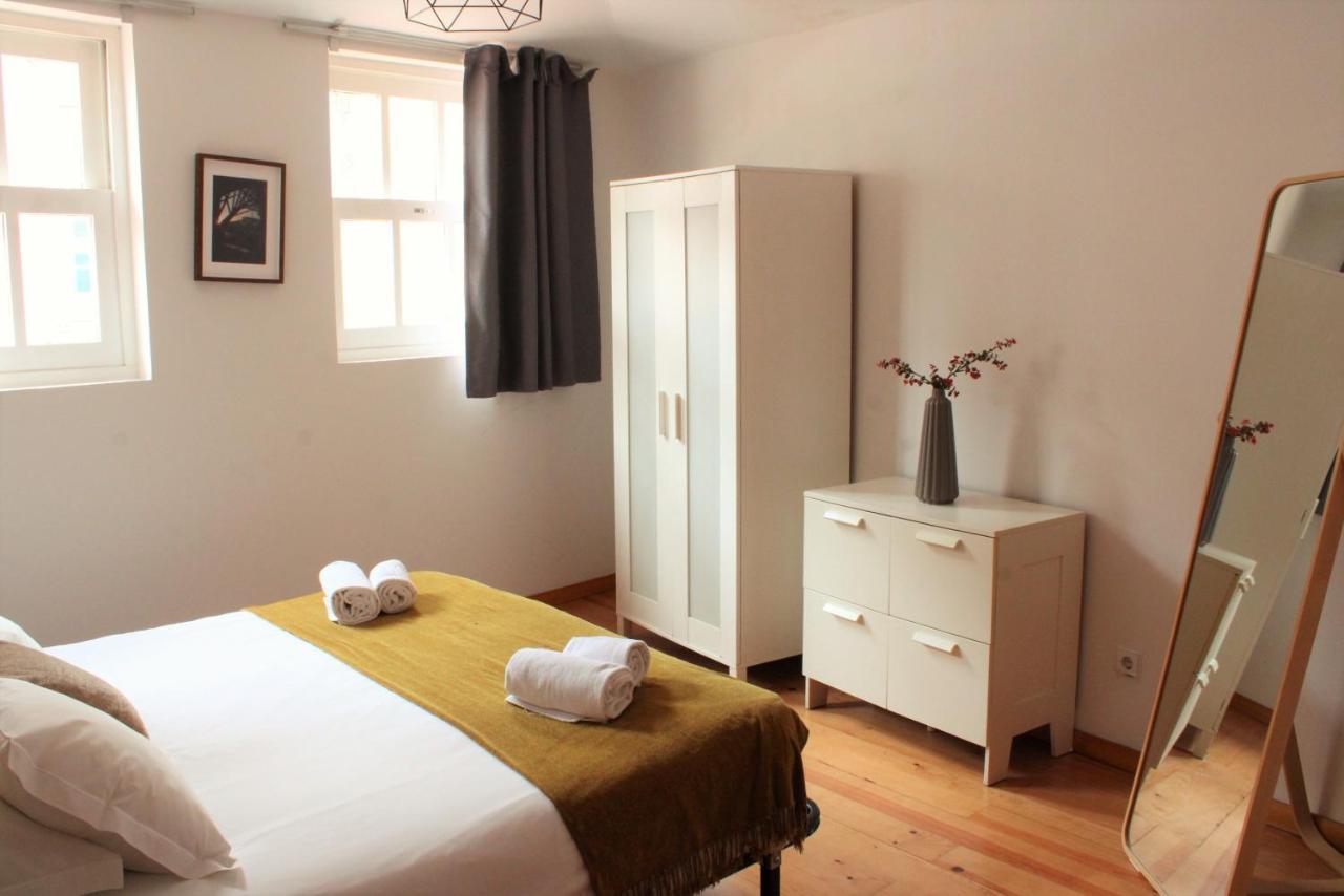 Aparthotel Oporto Entreparedes Exterior photo