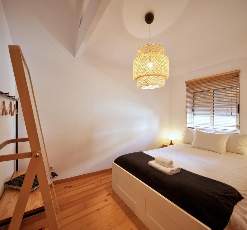 Aparthotel Oporto Entreparedes Exterior photo